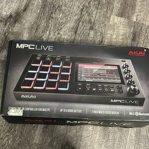 Akai professional MPC LIVE